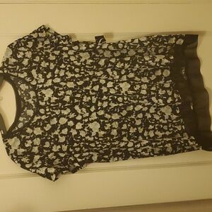 Woman's blouse Simply Vera Wang